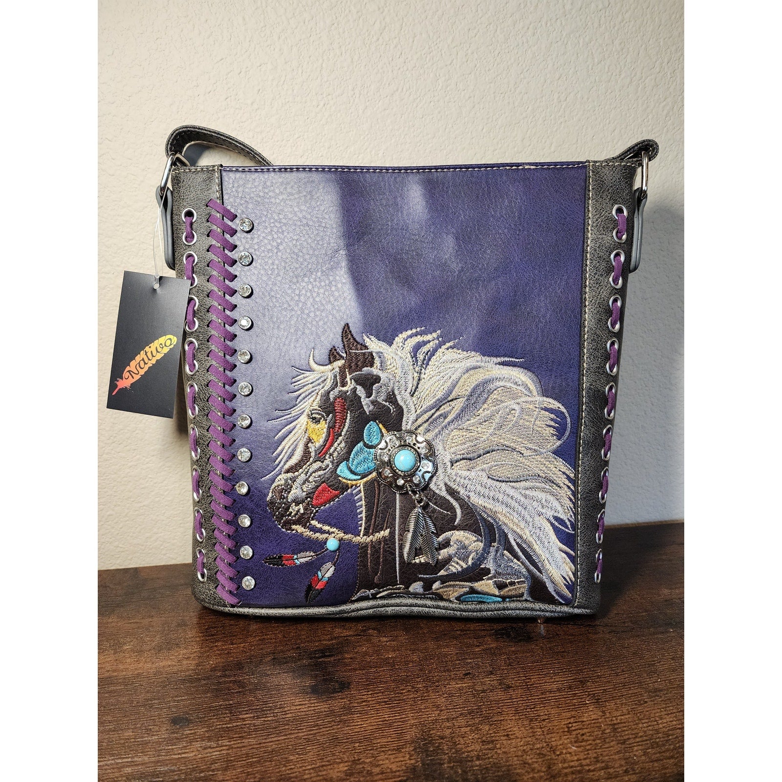 Nativo Concealed Carry PU Leather Embroidered Horse Crossbody Purse Purple NWT