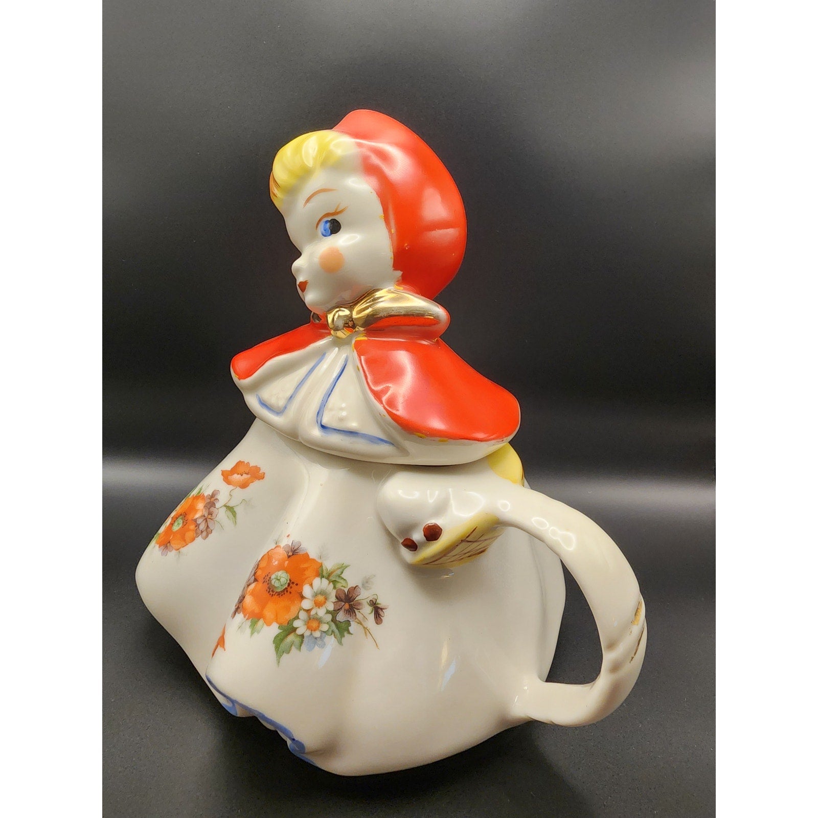 Vintage Hull Pottery Little Red Riding Hood Teapot and Lid 1940s