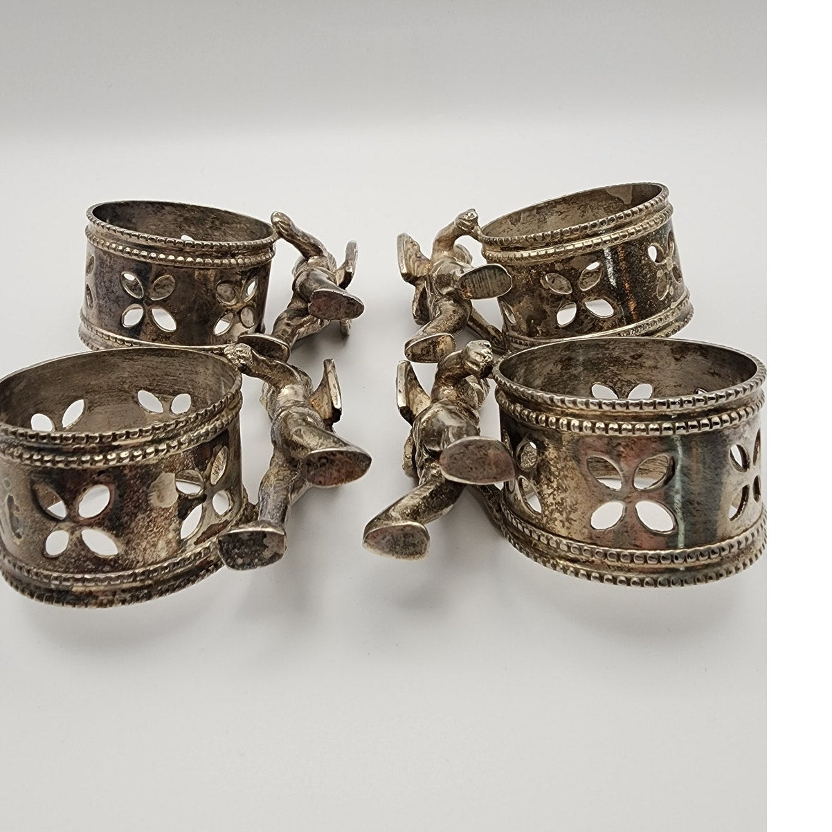 Antique Victorian Figural Silverplate Napkin Ring w/ Cherub / Angels Set of 4