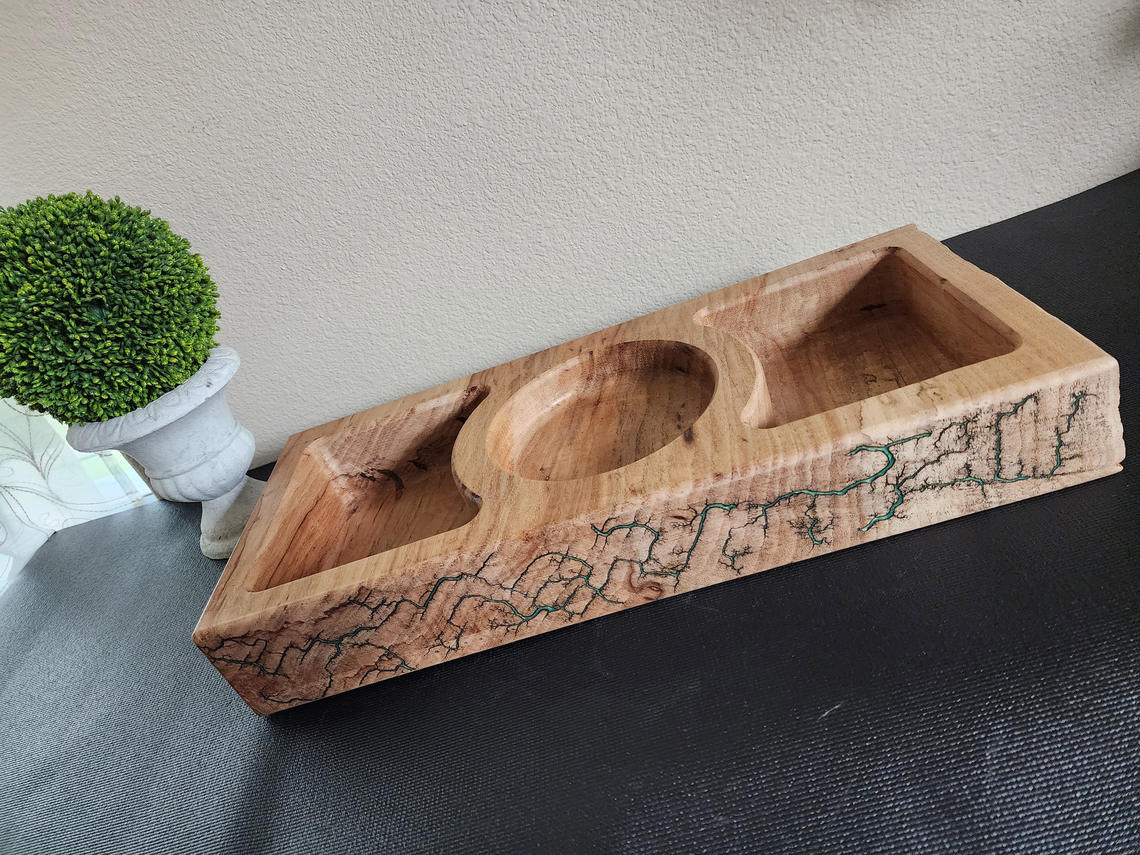 Lichtenberg Fractal Burned Wood Charcuterie Serving Tray – Handmade