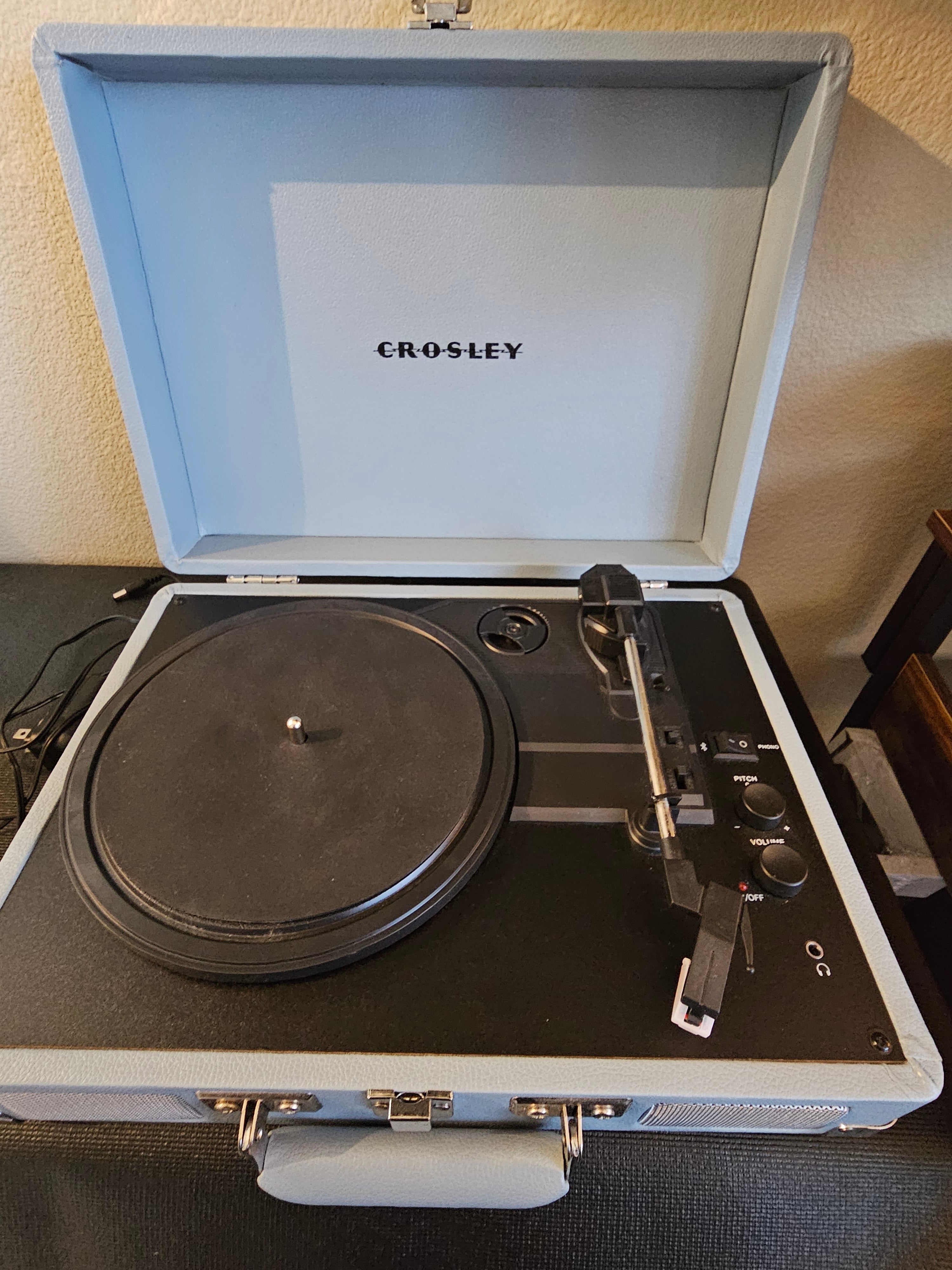 Blue Crosley Cruiser Deluxe 3-Speed Portable Turn Table - Record Player