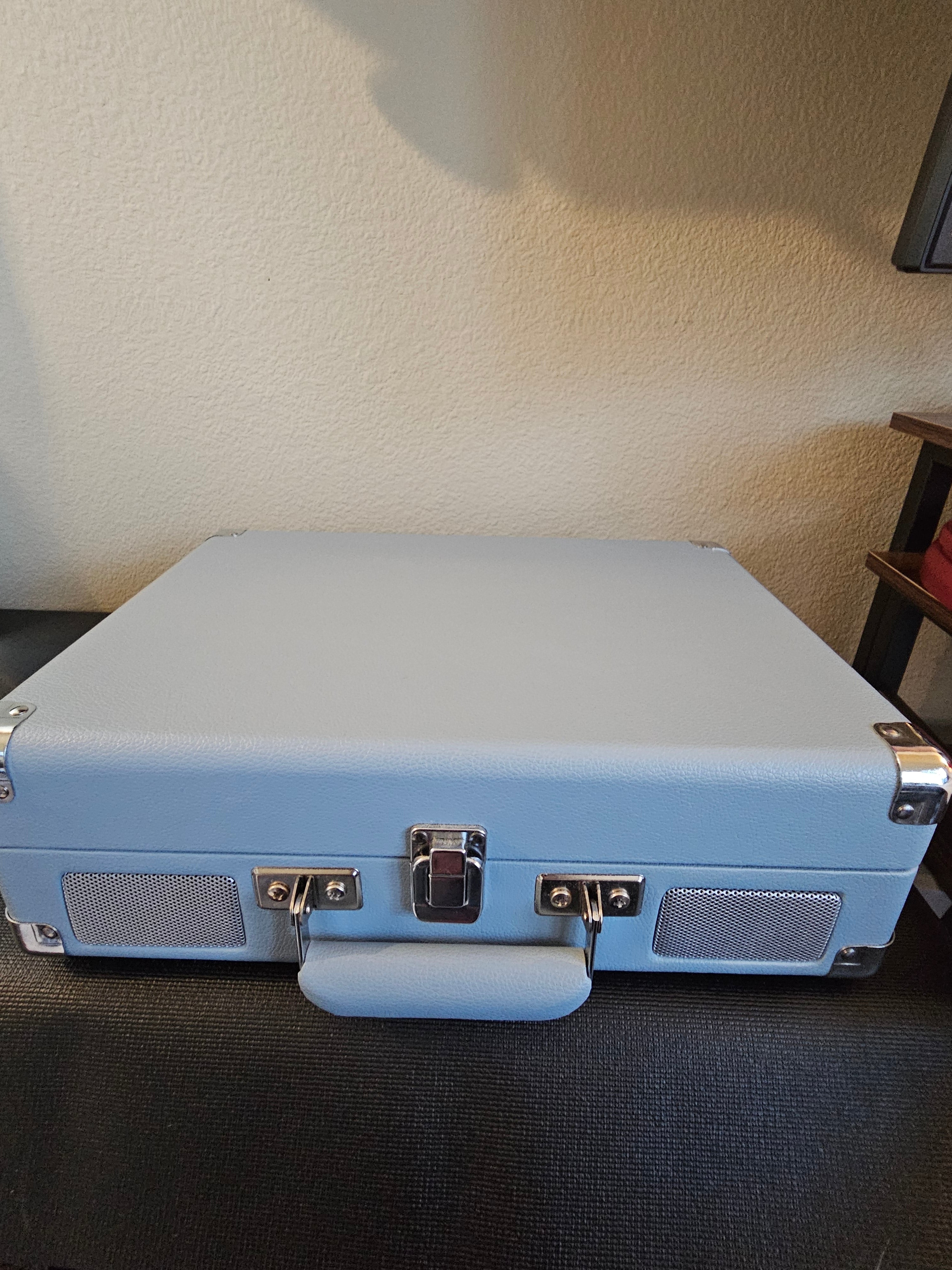 Blue Crosley Cruiser Deluxe 3-Speed Portable Turn Table - Record Player
