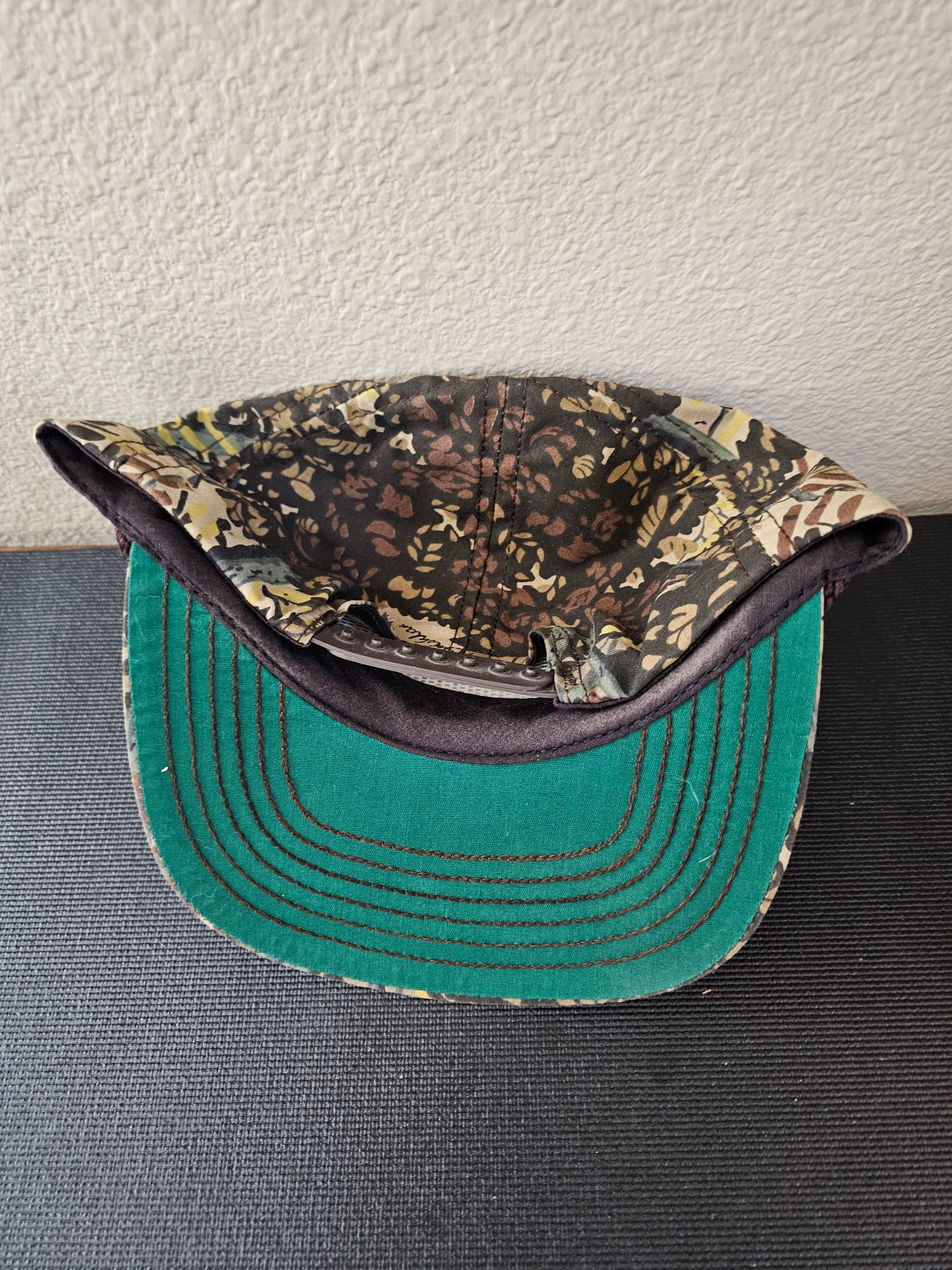 Wilsonart Camo Mesh Snapback Trucker Hat – Pre-Owned, No Tag, USA Made