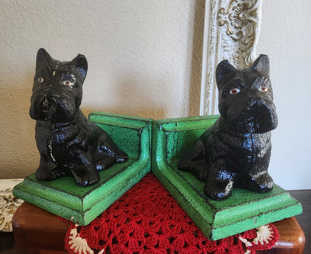 Cast Iron Scotty Dog Bookends with Green Base – Vintage Inspired, Set of 2