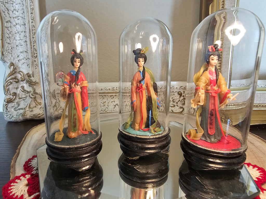 Vintage Set of 12 Miniature Chinese Figurines – Dream of Red Mansions, Boxed