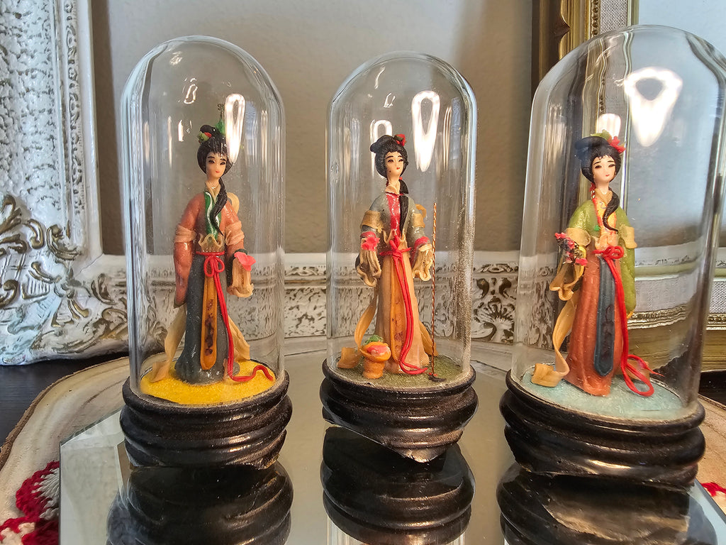 Vintage Set of 12 Miniature Chinese Figurines – Dream of Red Mansions, Boxed