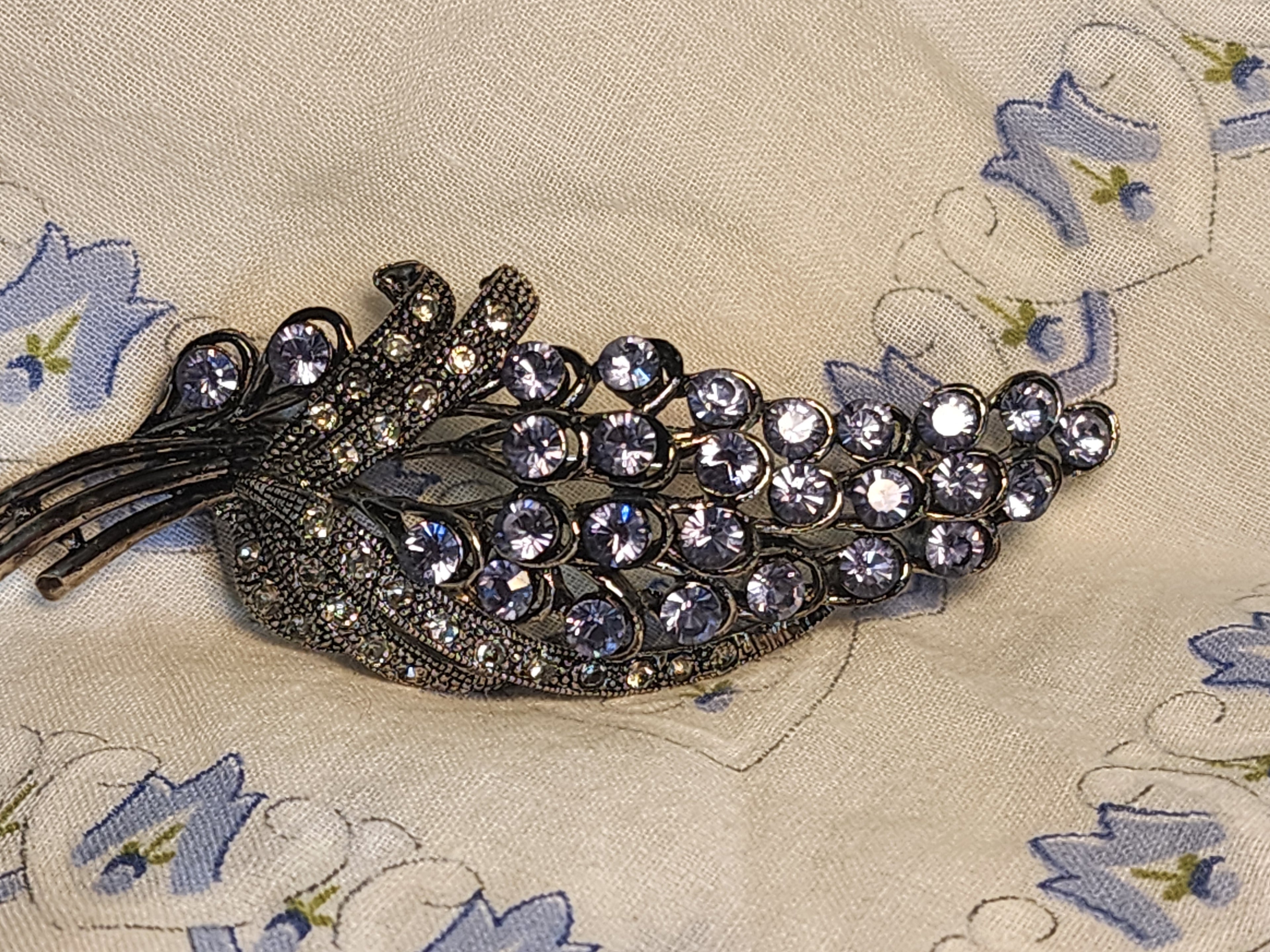 Vintage-Style Floral Brooch with Lavender Stones & Marcasite Finish