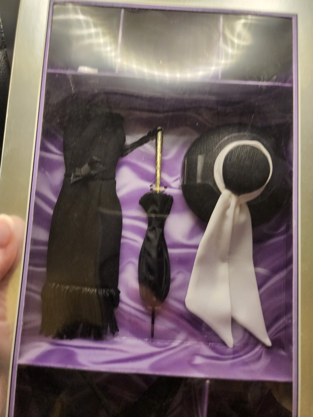 1998 Mattel Audrey Hepburn Collection: Breakfast at Tiffany's "Black Daytime Ensemble" fashion pack