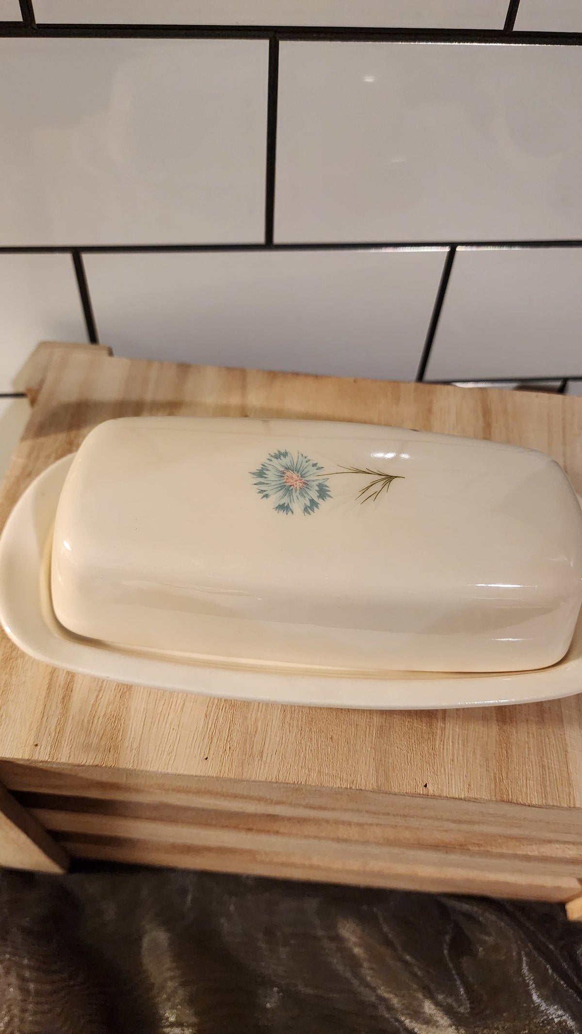 MCM Taylor, Smith & Taylor "Boutonnier" Covered Butter Dish 1/4 lb