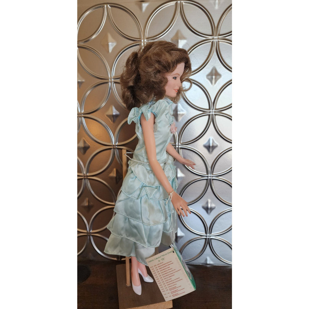 Donna Reed Mary Bailey 19" Doll 1991 It's a Wonderful Life w/Stand Collectible