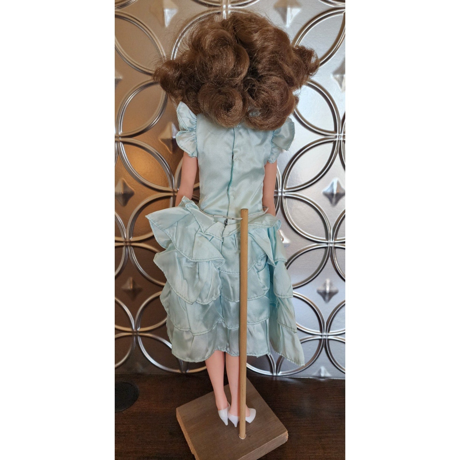 Donna Reed Mary Bailey 19" Doll 1991 It's a Wonderful Life w/Stand Collectible