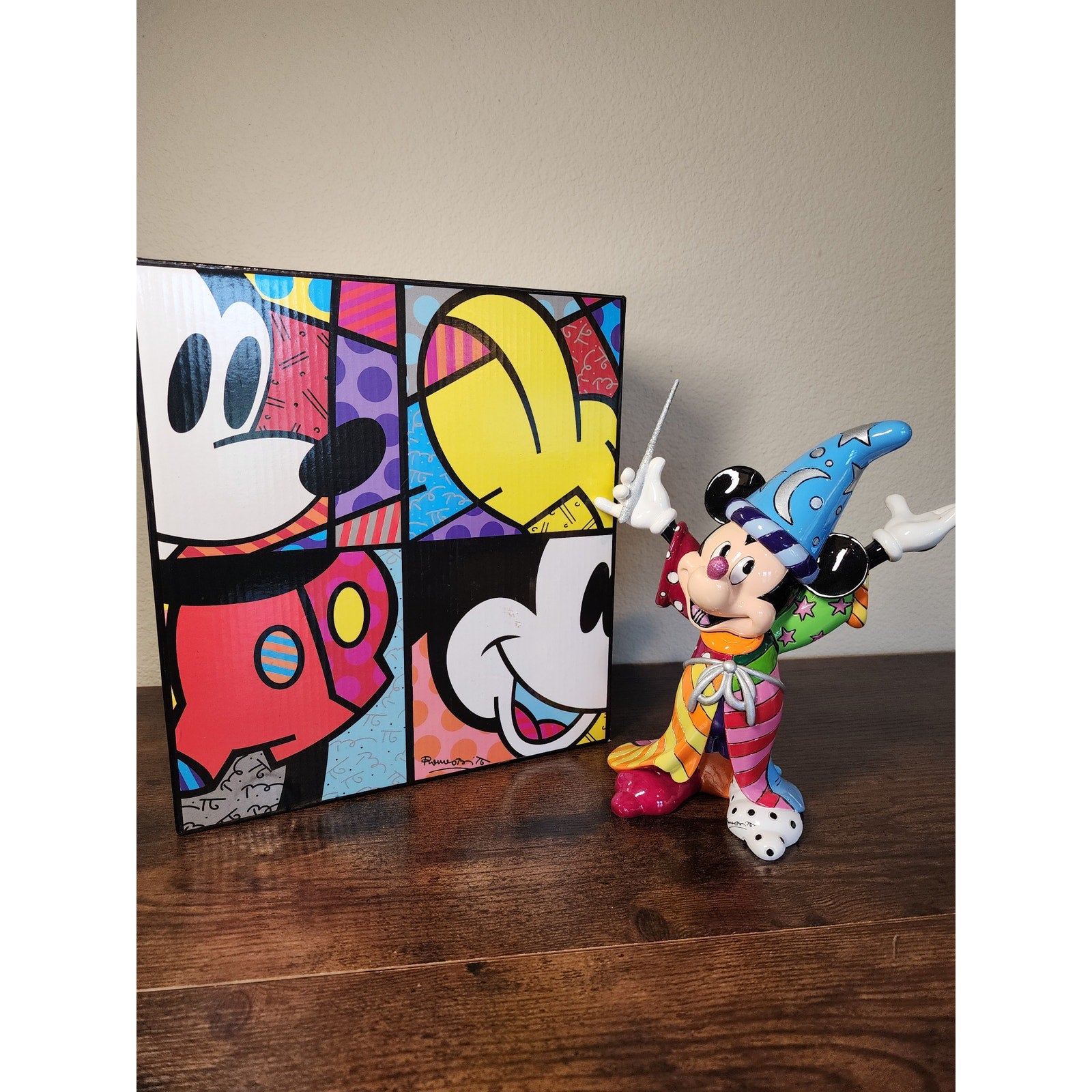 Disney Romero Britto Sorcerer Mickey Mouse Figurine Fantasia Enesco w/ Box 8.75"