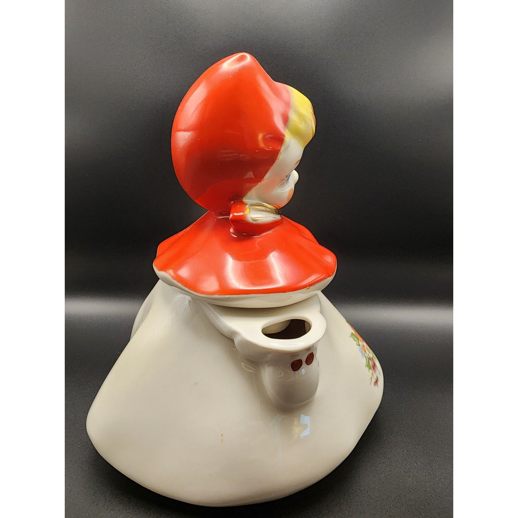 Vintage Hull Pottery Little Red Riding Hood Teapot and Lid 1940s
