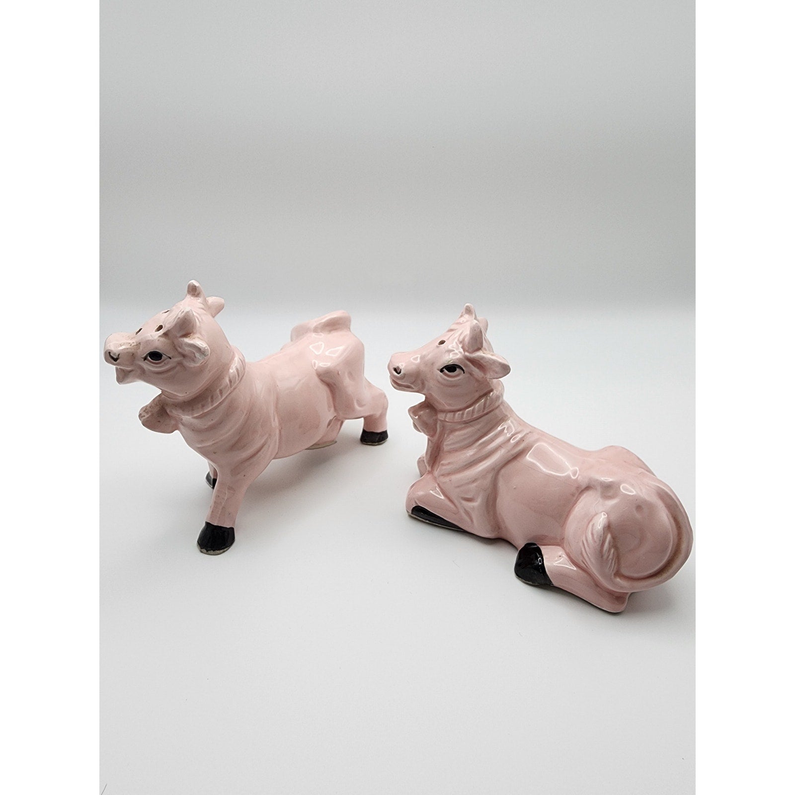 Vintage Art Mark Ceramic Cow Salt & Pepper Shaker Set - Pink Cows