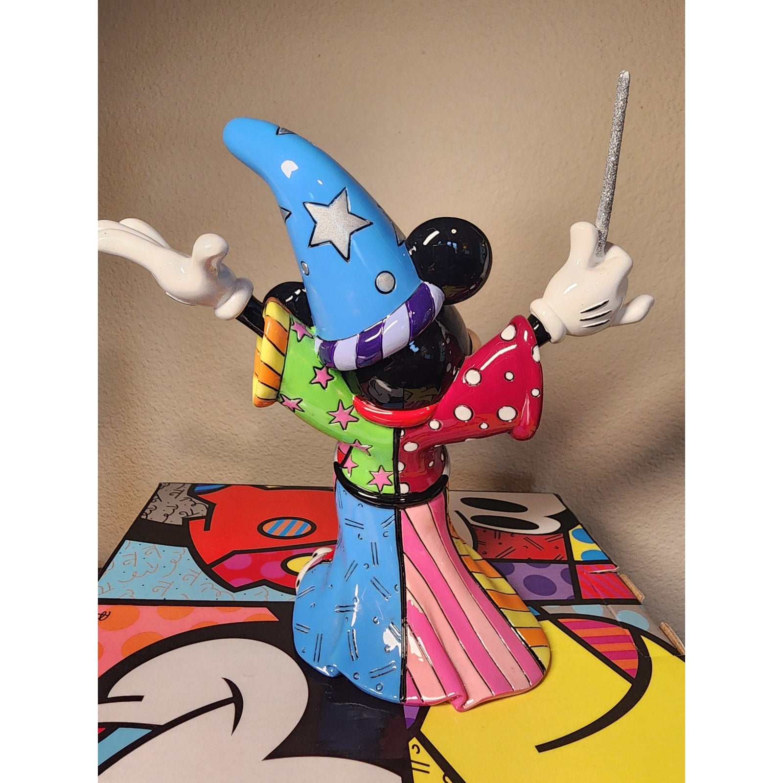 Disney Romero Britto Sorcerer Mickey Mouse Figurine Fantasia Enesco w/ Box 8.75"