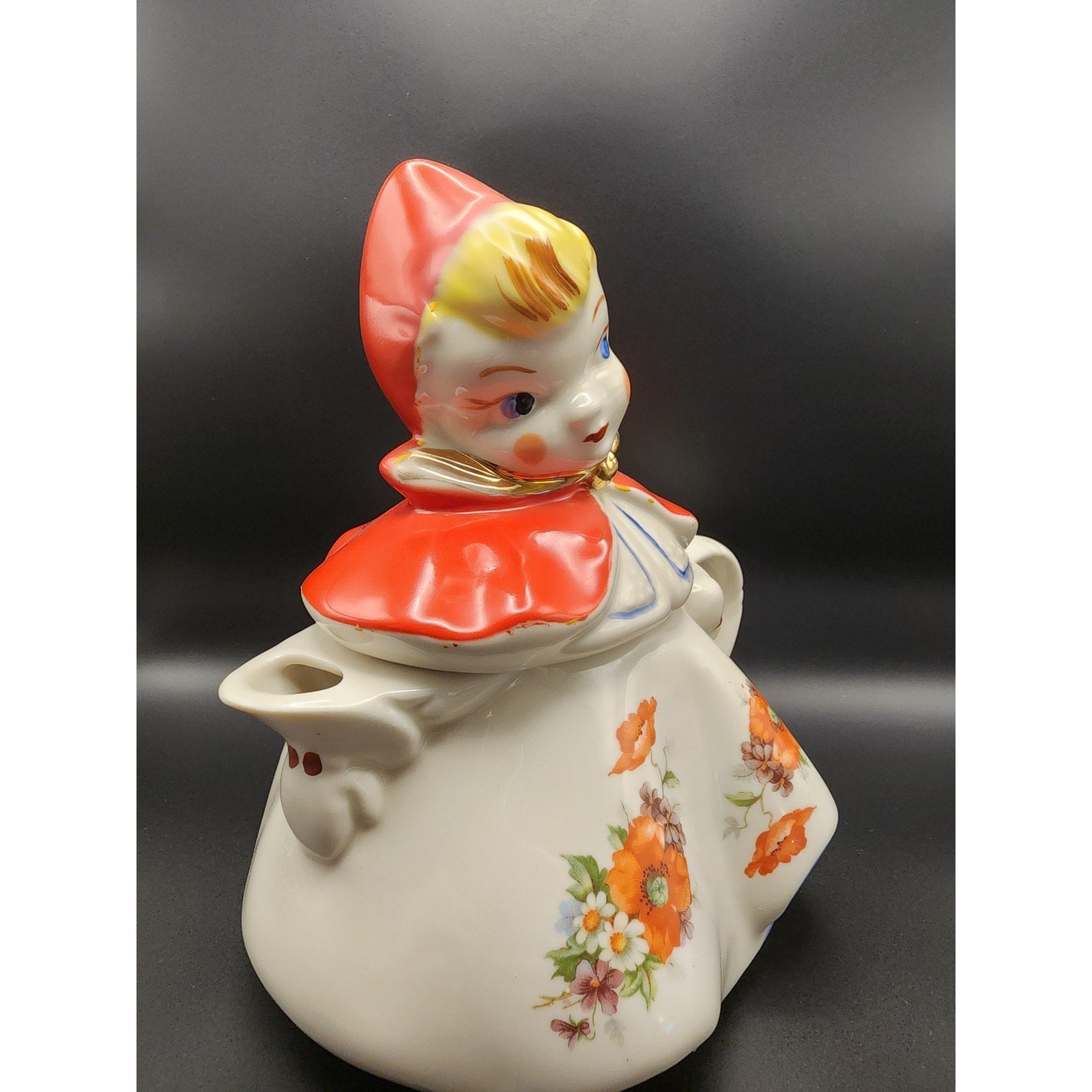 Vintage Hull Pottery Little Red Riding Hood Teapot and Lid 1940s