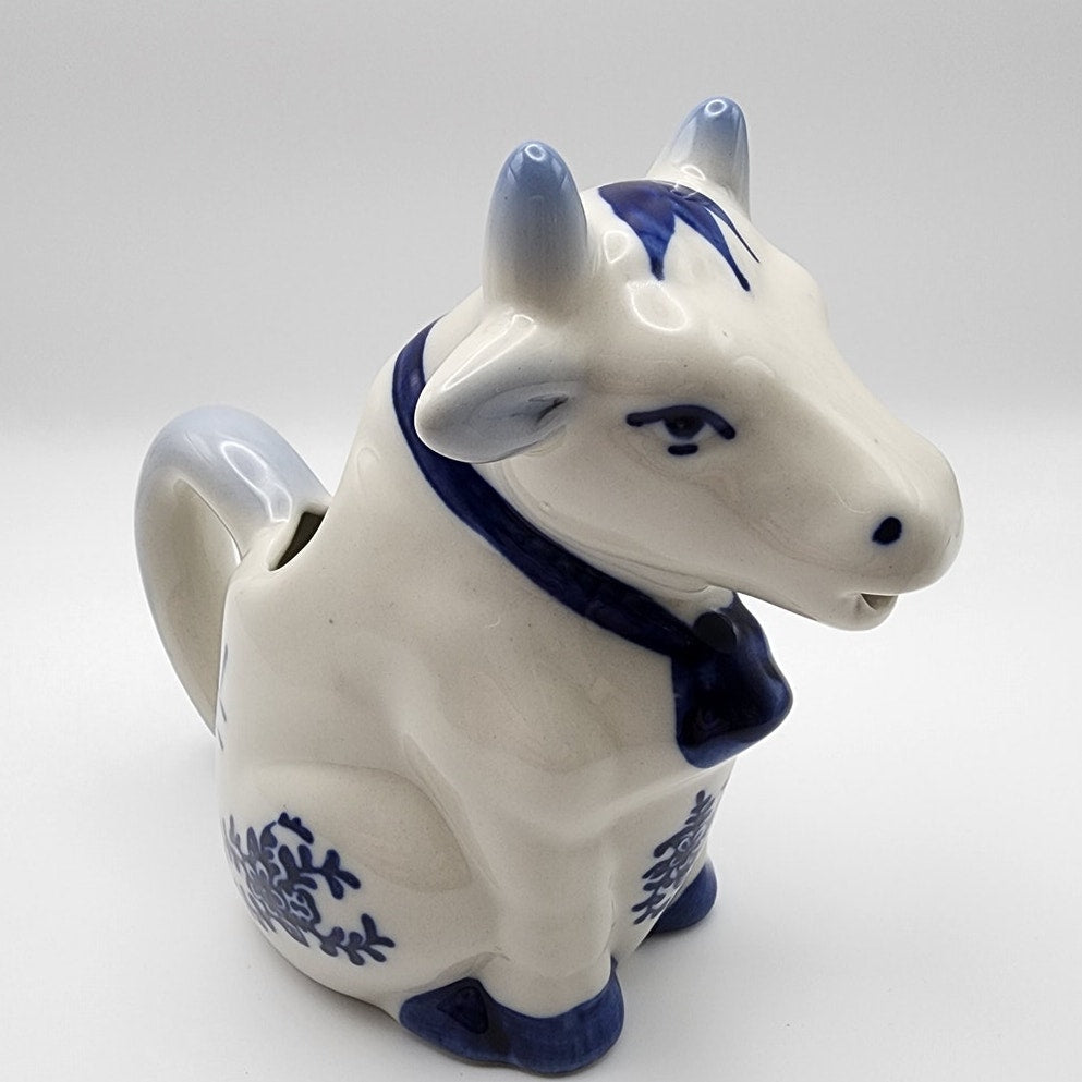Vintage Hand Painted Ceramic Delft Style Blue / White Seated Cow-Shaped Creamer