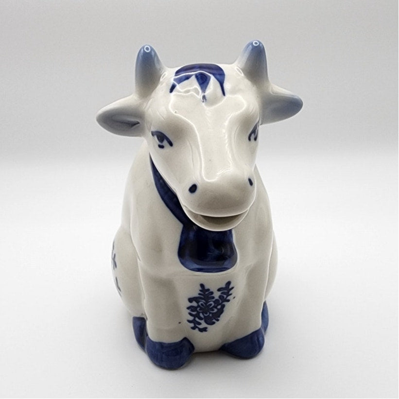 Vintage Hand Painted Ceramic Delft Style Blue / White Seated Cow-Shaped Creamer